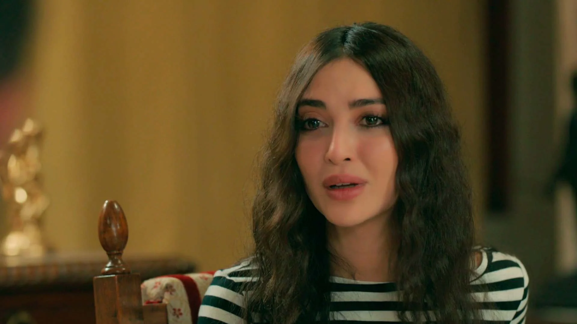 Fekeli toma una drástica decisión que destroza a Müjgan: “Kerem Ali se quedará con su padre” 