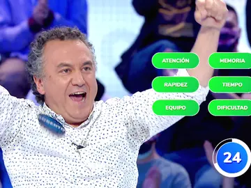 El anticiclón de Roberto Brasero en ‘Pasapalabra’ gracias al ‘¿Dónde están?’: “¡Qué subidón!” El anticiclón de Roberto Brasero en ‘Pasapalabra’ gracias al ‘¿Dónde están?’: “¡Qué subidón!”