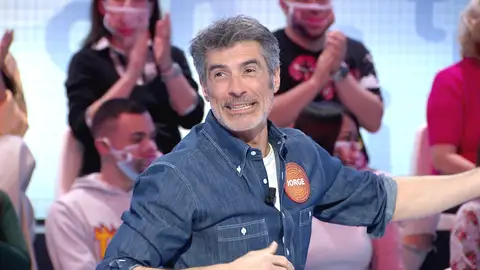 El ataque de celos de Roberto Leal con Jorge Fernández en ‘Pasapalabra’: “¡Qué pelotas!” El ataque de celos de Roberto Leal con Jorge Fernández en ‘Pasapalabra’: “¡Qué pelotas!”