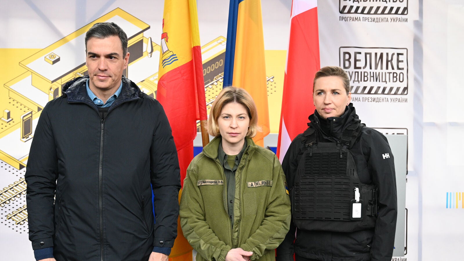 El presidente Pedro Sánchez mantiene una reunión con Volodímir Zelenski en Kiev