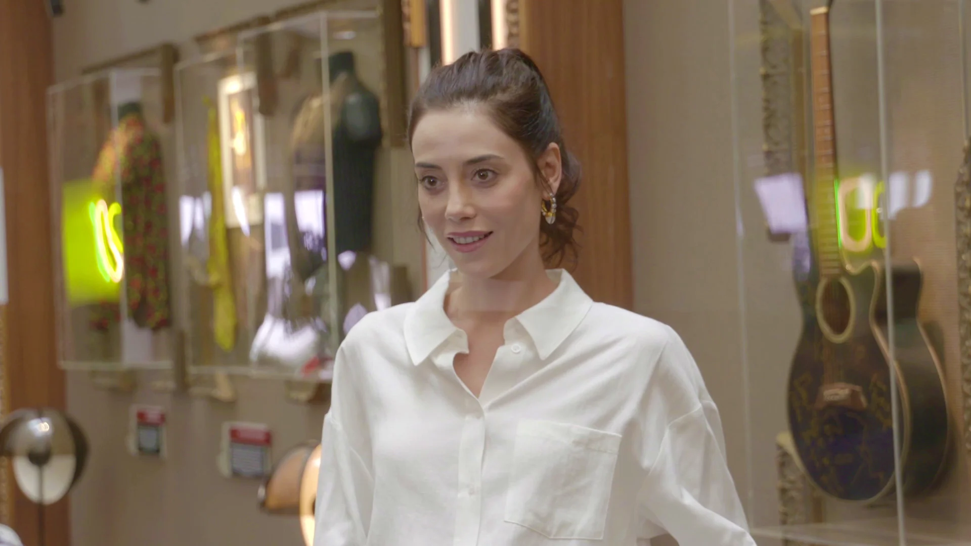 Cansu Dere, emocionada con el éxito de ‘Infiel’ en España: “Me encantaría vivir en Madrid” Cansu Dere, emocionada con el éxito de ‘Infiel’ en España: “Me encantaría vivir en Madrid”