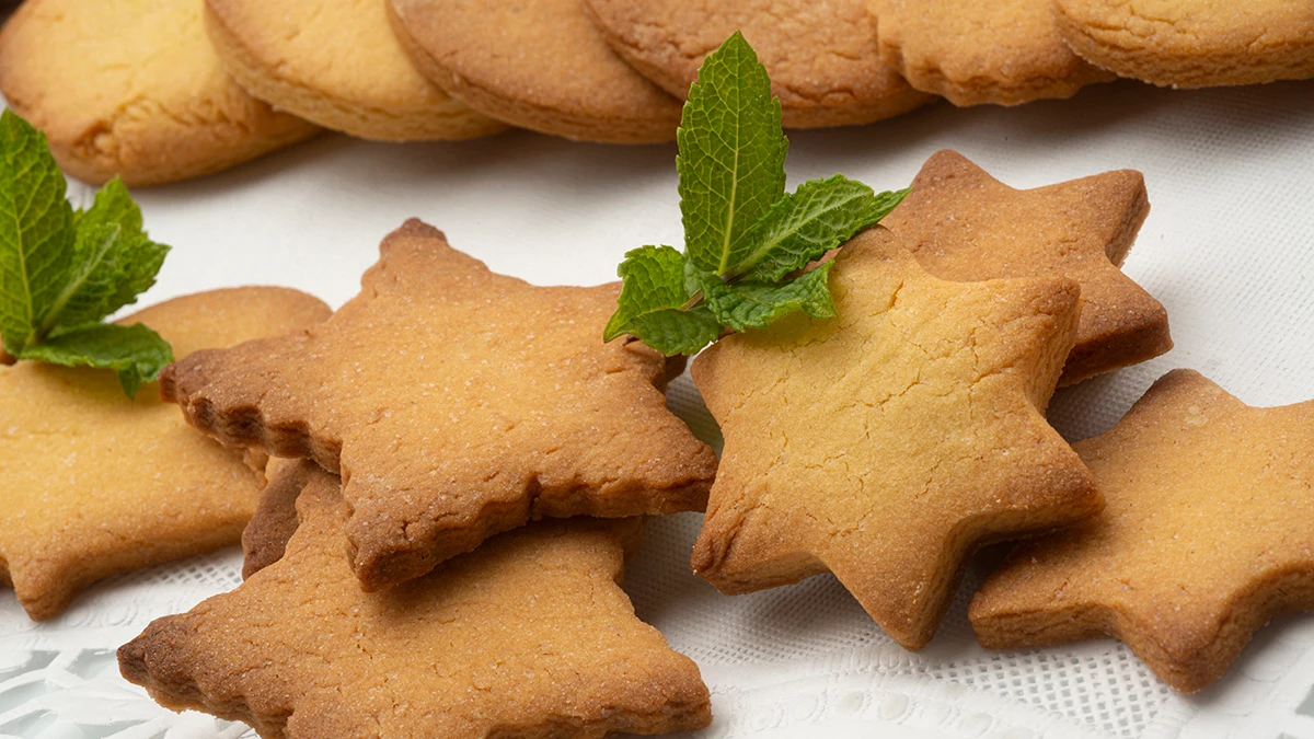 Un buen postre de fin de semana: Arguiñano elabora la receta de crespells Un buen postre de fin de semana: Arguiñano elabora la receta de crespells