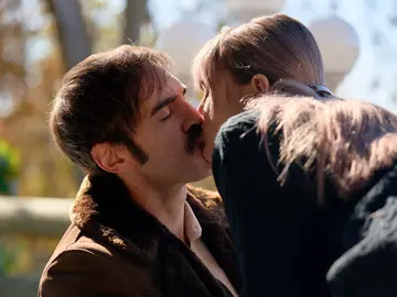 Revive los mejores momentos de la historia de amor entre Raúl y Julieta Revive los mejores momentos de la historia de amor entre Raúl y Julieta