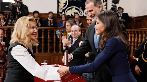 Cecilia Roth en la entrega del Premio Cervantes Cecilia Roth en la entrega del Premio Cervantes