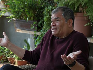 Bélgica concede asilo político al expresidente Rafael Correa y Ecuador solicita su extradición