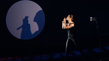 La magia de Raquel Sánchez Silva con las Sombras Chinescas 
