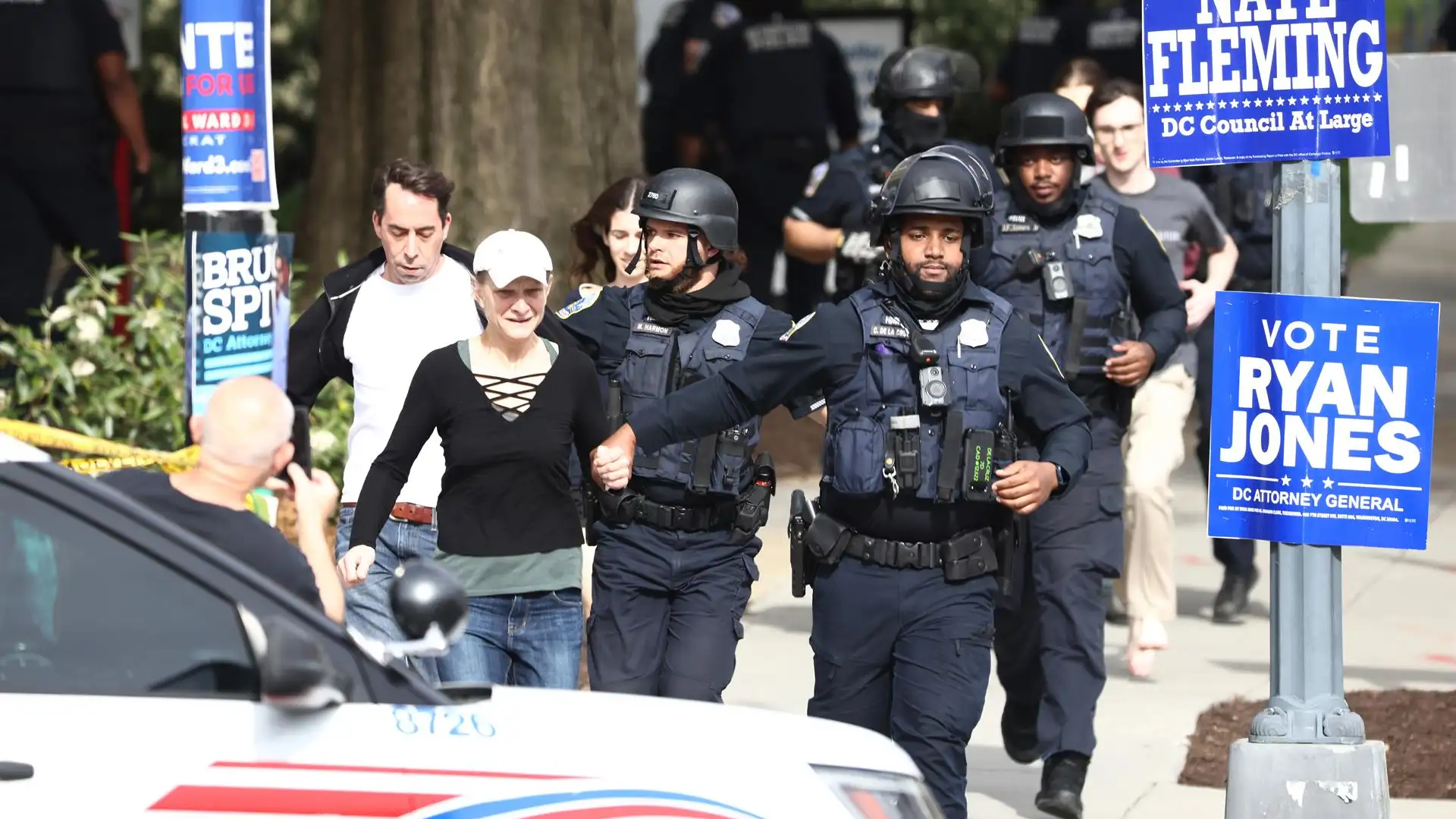Un muerto y cuatro heridos en un tiroteo en Washington D.C, en EEUU