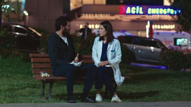 Avance de 'Infiel': Aras empieza a desanimarse al no ser capaz de recordar: ¿Conseguirá recuperar la memoria? 