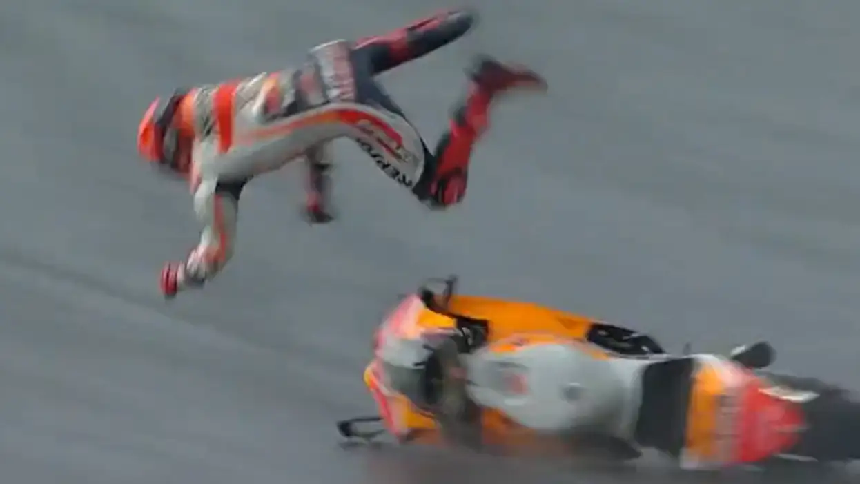 Mar Márquez vuelve a caerse en Portimao y se teme porque vuelva su diplopía Mar Márquez vuelve a caerse en Portimao y se teme porque vuelva su diplopía