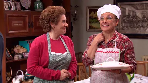 Visi y Beni revolucionan la casa de Manolita y Marcelino: “¡Os hemos preparado una gran sorpresa!” Visi y Beni revolucionan la casa de Manolita y Marcelino: “¡Os hemos preparado una gran sorpresa!”