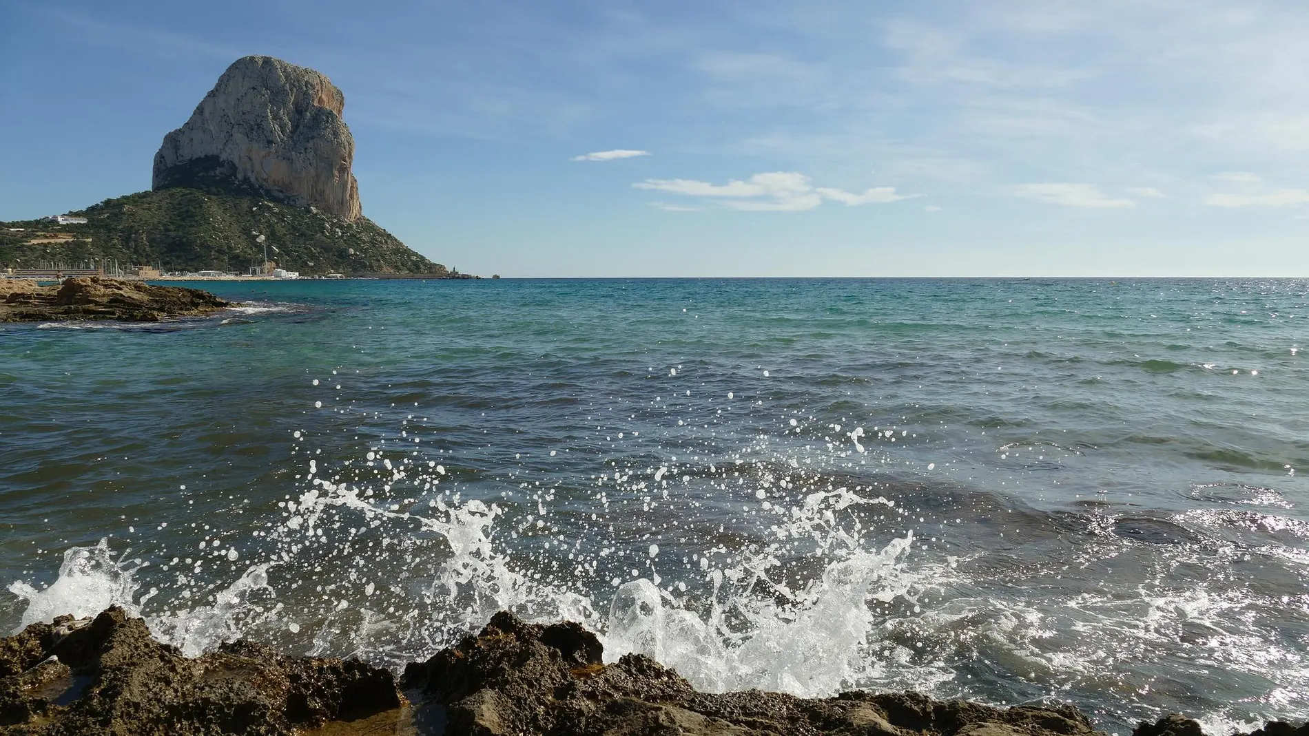 Encuentran los cuerpos de los dos bañistas que saltaron al mar desde el Peón de Ifach, en Alicante