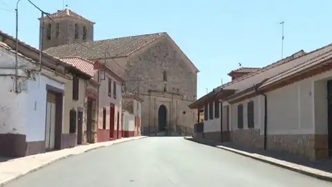 Iglesia en Garcillán, Segovia Iglesia en Garcillán, Segovia