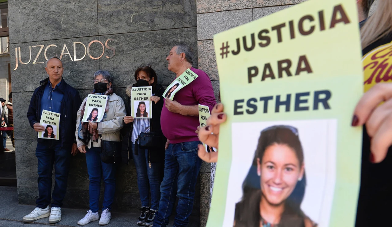 Amigos y familiares de Esther López