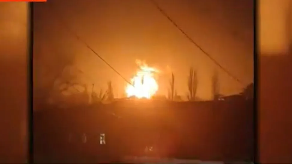 Incendio dep&oacute;sito de petr&oacute;leo Rusia