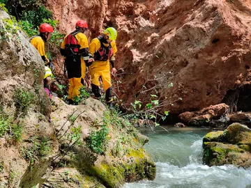Miembros del Grupo de Rescate en Altura GERA del Consorcio de Bomberos de Valencia Miembros del Grupo de Rescate en Altura GERA del Consorcio de Bomberos de Valencia
