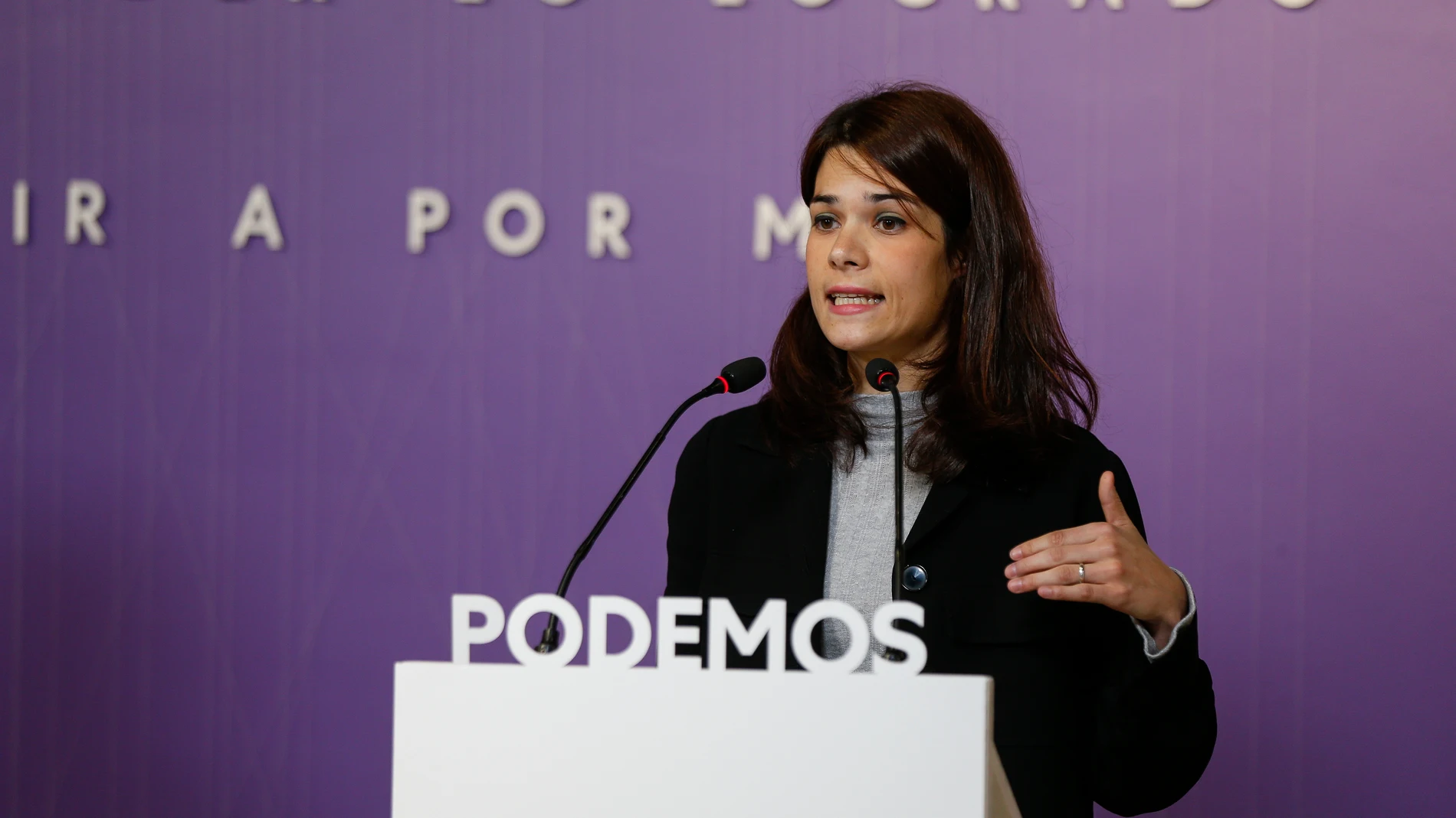 La portavoz de Unidas Podemos Isa Serra