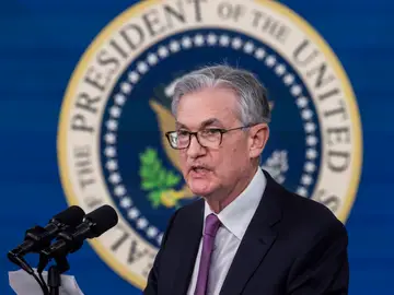 La Reserva Federal incrementa los tipos de interés un 0,5%, la mayor subida del banco central en más de dos décadas