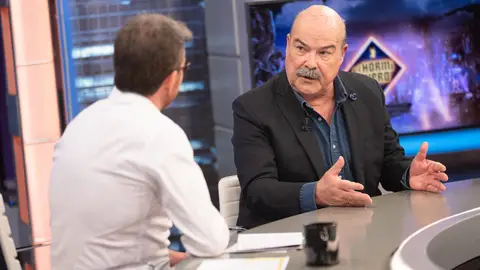 La agónica petición de Antonio Resines a los médicos cuando estaba en coma: "Pegadme un tiro que no puedo más" La agónica petición de Antonio Resines a los médicos cuando estaba en coma: "Pegadme un tiro que no puedo más"