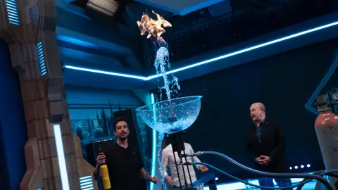 Marron incendia el plató de 'El Hormiguero 3.0' con su llameante ciencia Marron incendia el plató de 'El Hormiguero 3.0' con su llameante ciencia