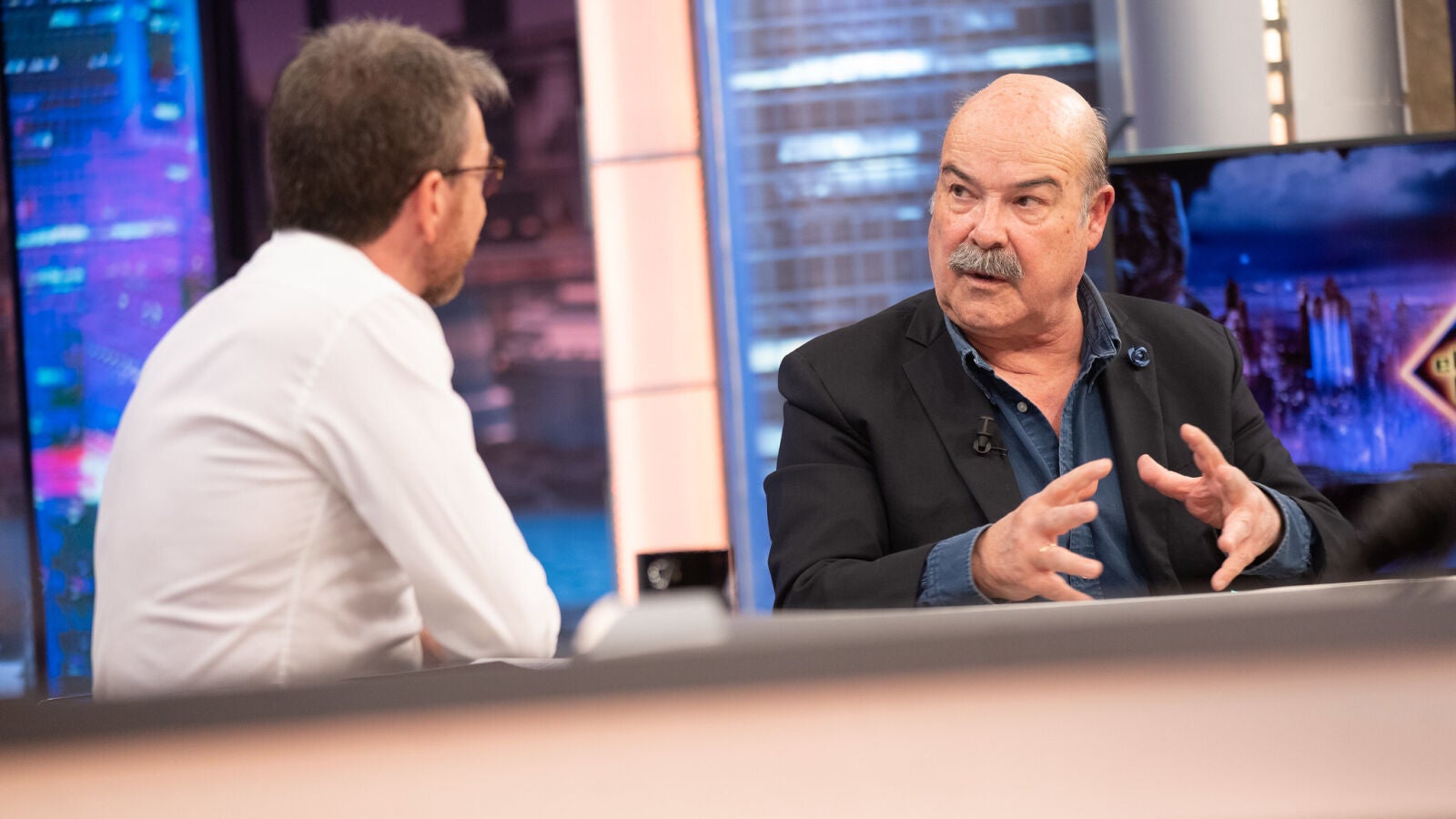 Antonio Resines, contundente en su apoyo a la Sanidad Pública: 