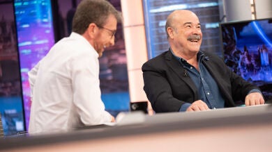 Pablo Motos le hace un chequeo médico a Antonio Resines: 