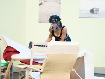 Lorena Castell en su duelo con El Monaguillo Lorena Castell en su duelo con El Monaguillo