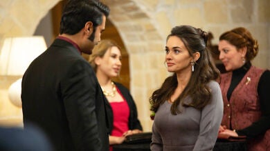 Avance semanal de ‘Tierra Amarga’: Demir, impresionado al conocer a Ümit, la nueva doctora que llega para revolucionarlo todo