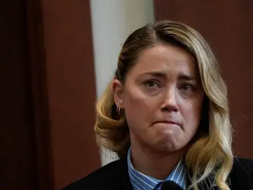 Amber Heard sobre Johnny Depp entre lágrimas: "Me dijo que podría matarme" Amber Heard sobre Johnny Depp entre lágrimas: "Me dijo que podría matarme"