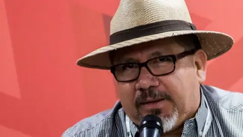 Efemérides de hoy 15 de mayo de 2022: El periodista mexicano Javier Valdez, premiado en múltiples ocasiones por su trabajo sobre el narcotráfico, es asesinado en Culiacán (México). Efemérides