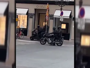 Imagen del robo en Chanel Imagen del robo en Chanel