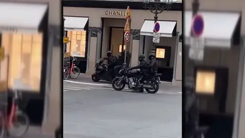 Imagen del robo en Chanel Imagen del robo en Chanel
