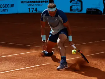 Nadal, consciente de sus limitaciones: "Me duele el pie y voy cojo, es una lesión incurable" Nadal, consciente de sus limitaciones: "Me duele el pie y voy cojo, es una lesión incurable"