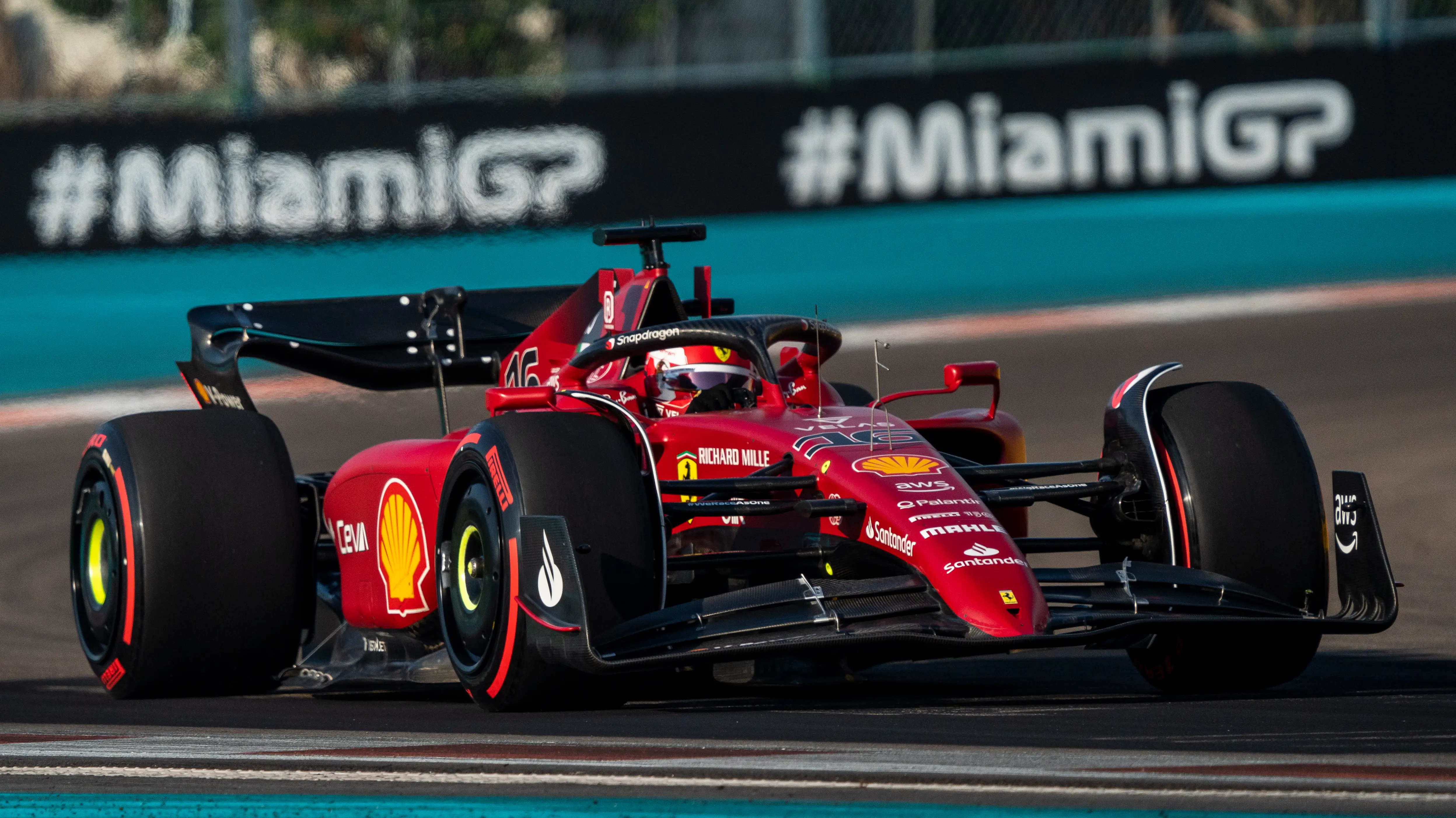 Leclerc le 'quita' la pole a Sainz en Miami, Alonso saldr&aacute; 11&ordm;