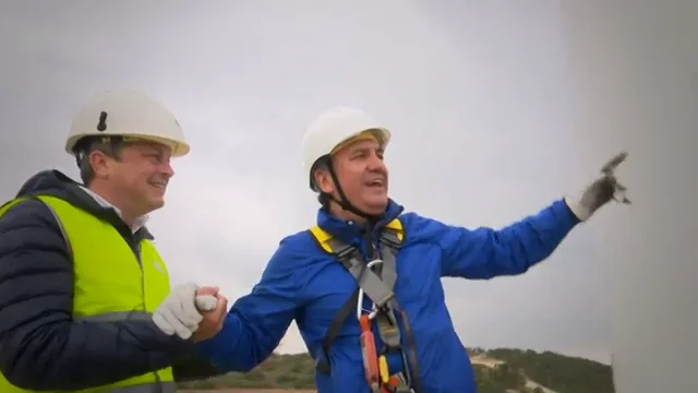 Roberto Brasero sube al aerogenerador m&aacute;s grande de Europa: as&iacute; funcionan estos molinos