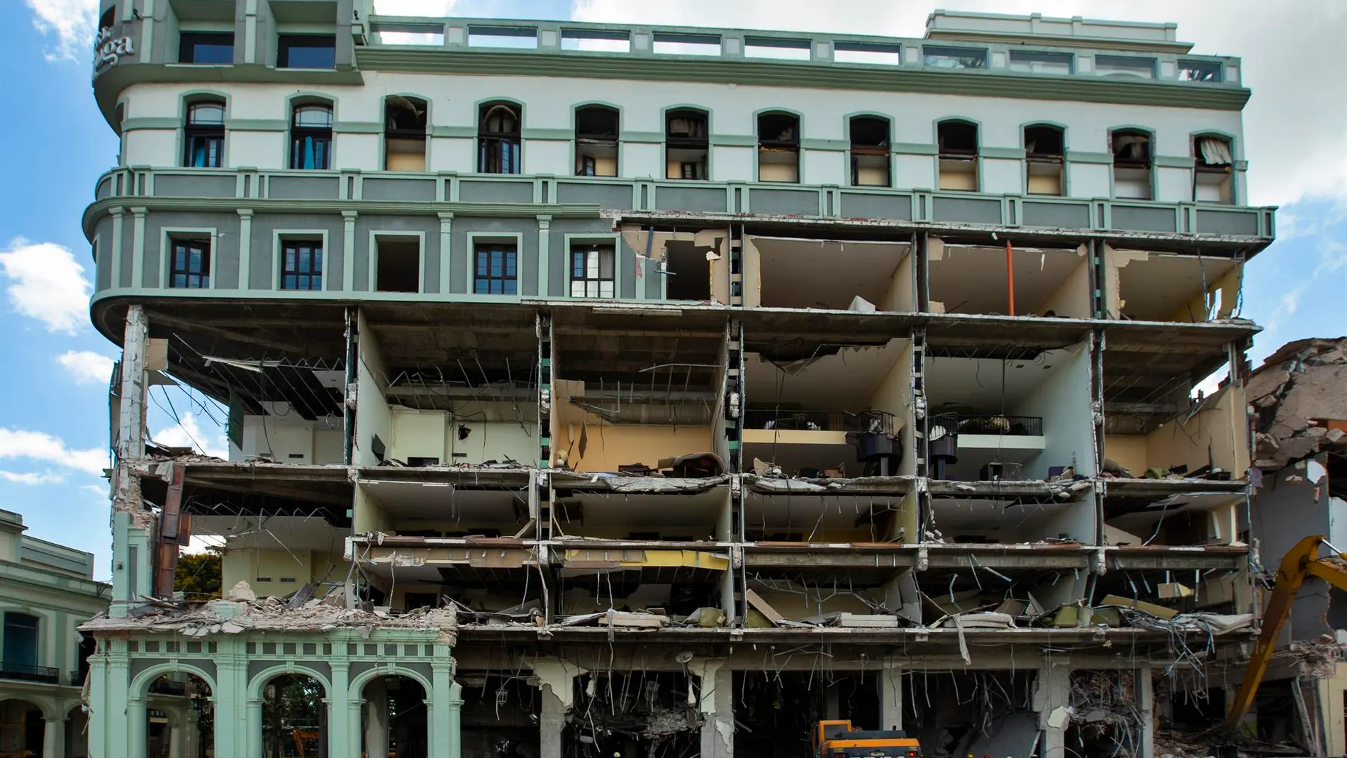 El hotel Saratoga de La Habana tras la explosión