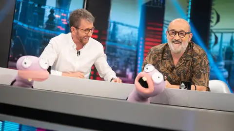 Javier Cámara suspende el examen musical de las series de televisión de Trancas y Barrancas Javier Cámara suspende el examen musical de las series de televisión de Trancas y Barrancas