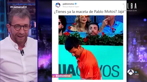 Pablo Motos se ríe de su propio meme: "Lo curioso es que la gente no sabe que estás de pie" Pablo Motos se ríe de su propio meme: "Lo curioso es que la gente no sabe que estás de pie"