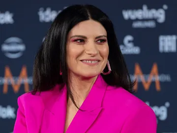 Laura Pausini deja estos momentazos en la primera semifinal de Eurovisión, y se convierte en la gran protagonista de la noche Laura Pausini deja estos momentazos en la primera semifinal de Eurovisión, y se convierte en la gran protagonista de la noche