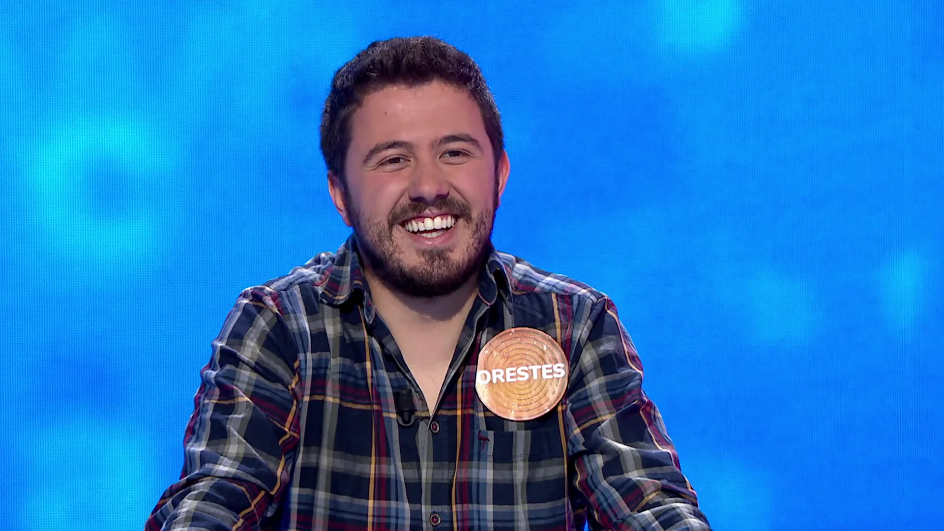 Orestes vuelve a sacar su lado romántico en ‘Pasapalabra’: ¿qué frase de Sebastián Yatra es su preferida?
