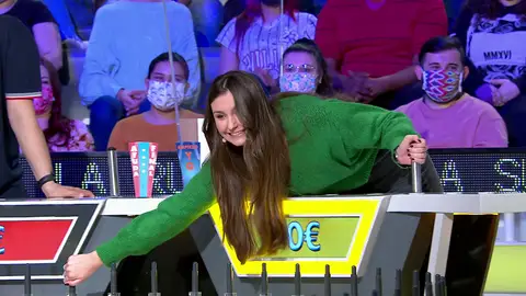 “No me la coláis”: Jorge Fernández pilla a Jara ‘intentando’ hacer trampas en ‘La ruleta de la suerte’ “No me la coláis”: Jorge Fernández pilla a Jara ‘intentando’ hacer trampas en ‘La ruleta de la suerte’