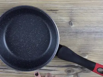 El truco que debes probar para recuperar las sartenes antiadherentes El truco que debes probar para recuperar las sartenes antiadherentes