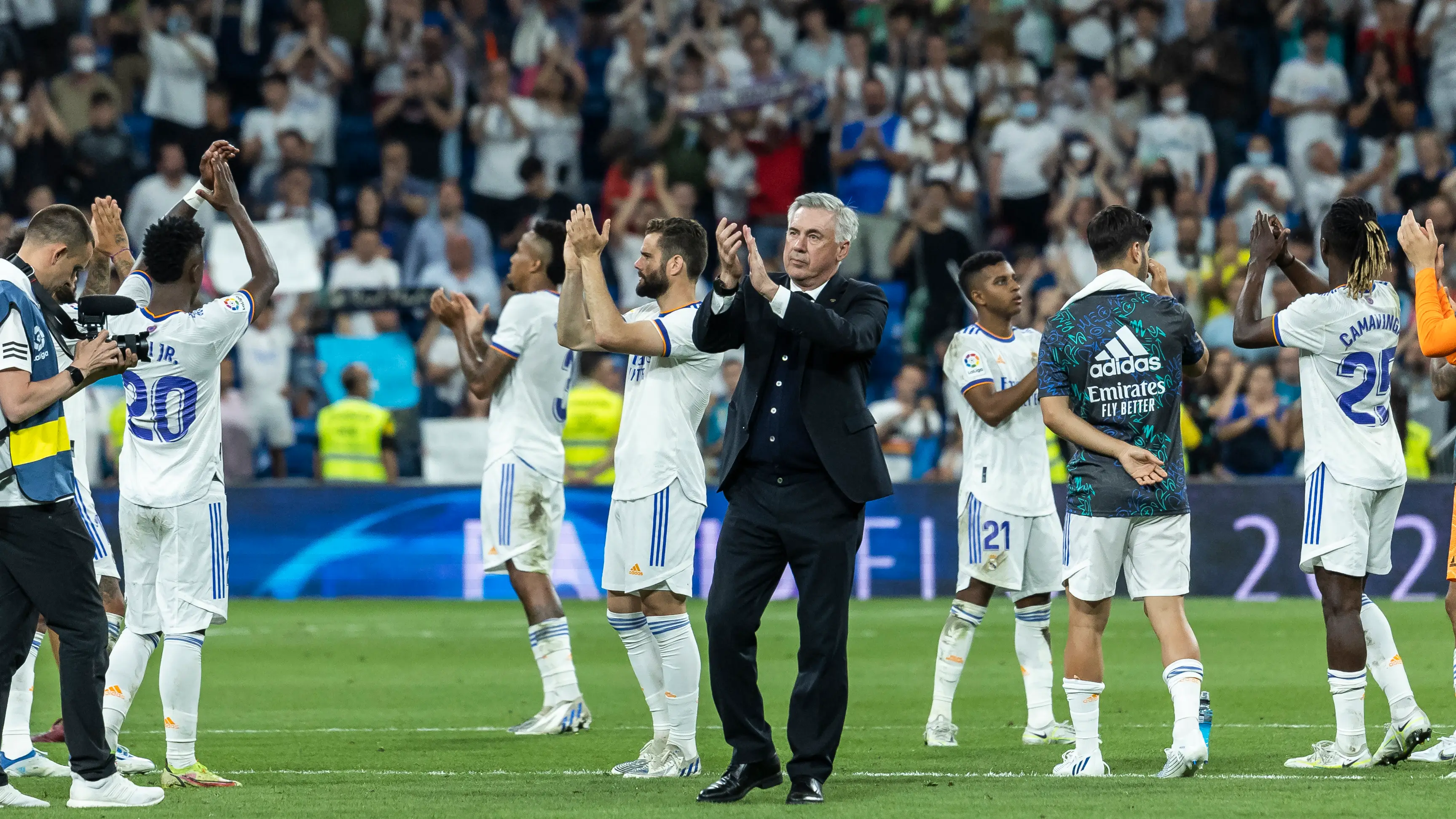 El recado de los jugadores del Madrid a Mbapp&eacute;: "Ser del Madrid es un privilegio que no todos puedes tener"