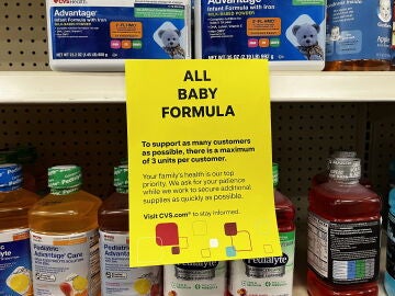 Falta de suministro de leche para bebés en Estados Unidos