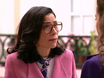 La bronca de Manolita hace reaccionar a Susi: "Eres una egoísta" La bronca de Manolita hace reaccionar a Susi: "Eres una egoísta"