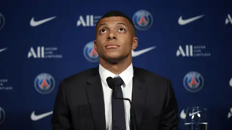 Mbappé durante la rueda de prensa Mbappé durante la rueda de prensa