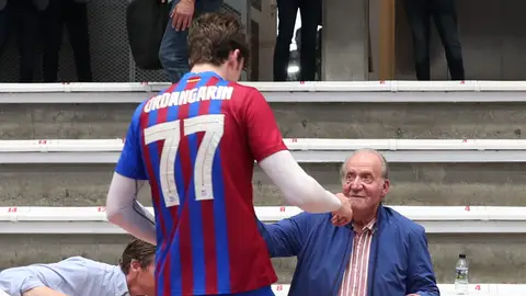 Pablo Urdangarin y su abuelo Don Juan Carlos Pablo Urdangarin y su abuelo Don Juan Carlos