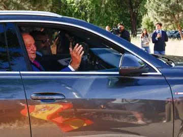 El regreso del rey Juan Carlos I al palacio de la Zarzuela El regreso del rey Juan Carlos I al palacio de la Zarzuela