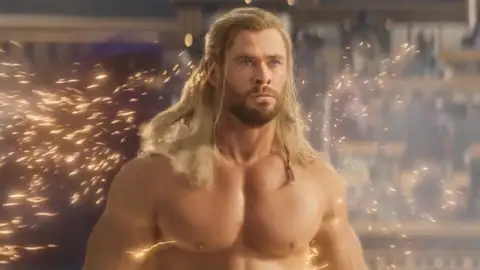 Chris Hemsworth en 'Thor: Love and Thunder' Chris Hemsworth en 'Thor: Love and Thunder'