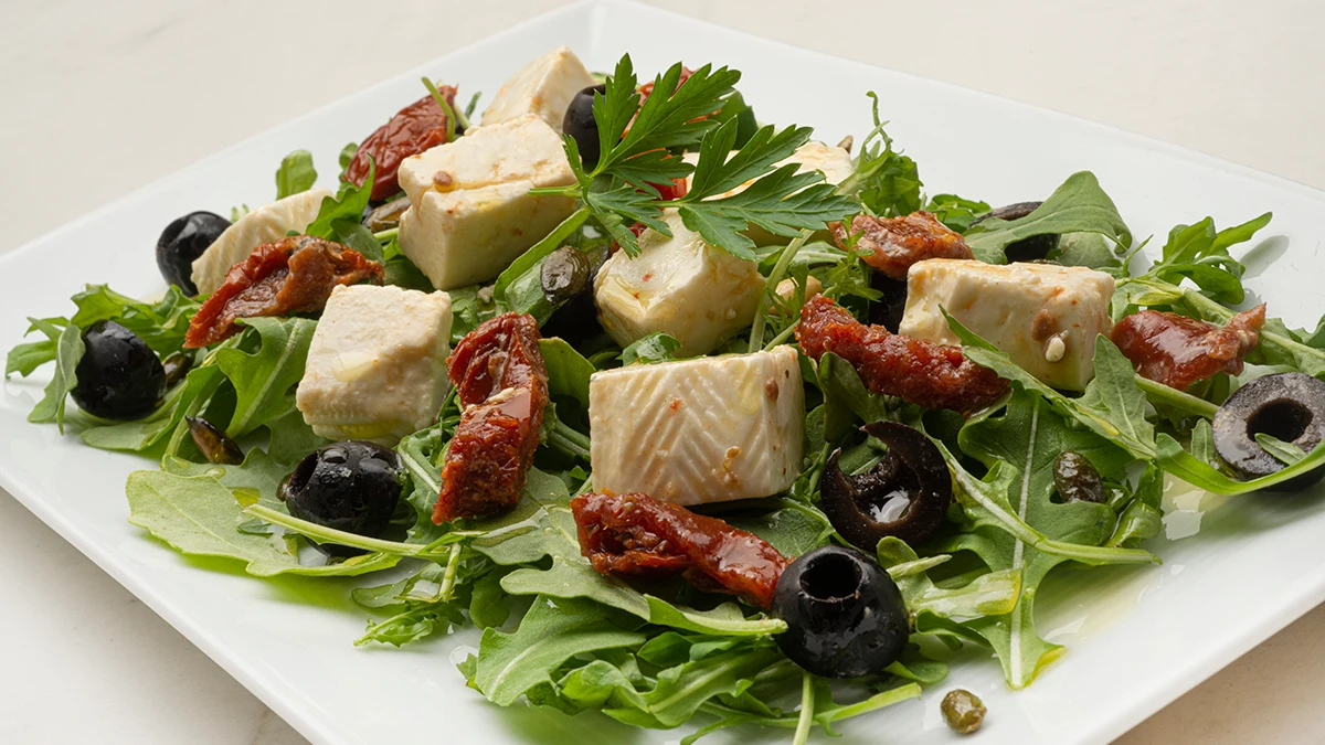 Ensalada de queso de cabra, el entrante perfecto y refrescante de Karlos Arguiñano Ensalada de queso de cabra, el entrante perfecto y refrescante de Karlos Arguiñano