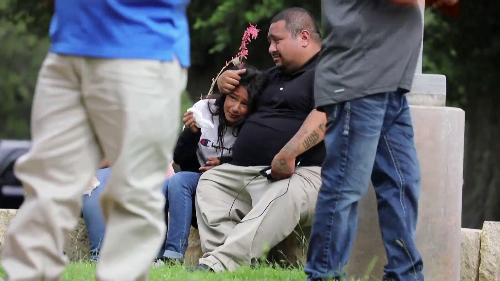 La desesperación de los padres tras el tiroteo en la escuela de Uvalde,  Texas: \